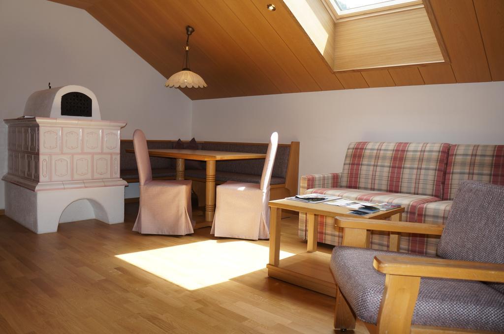 Residence Cesa Callegari Selva di Val Gardena Quarto foto